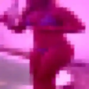 Photo de Aissatou à Huelgoat (32 ans) - plan cul anonyme