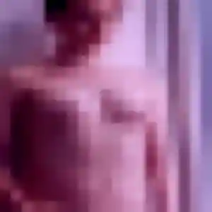 Téning, 31 ans, connectée à Hunting pour un plan cul