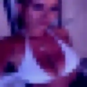 Isatou, femme de 37 ans cherche plan cul à Janville