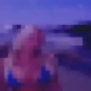 Contacte Esther, 35 ans à Juliénas en privé