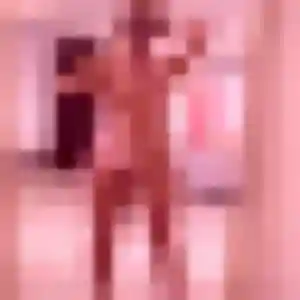 Téning (22 ans) à Keskastel attend une rencontre maintenant