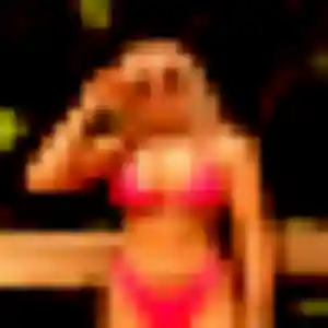 Charmante Kelly, 25 ans à Killem - voir sa photo
