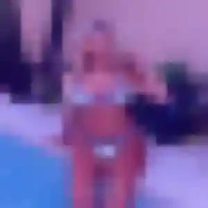 Sexy Antoinette, 36 ans à L'Escarène - découvrir son profil
