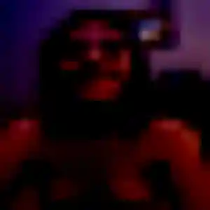 Folake, 30 ans, veut un plan cul à L'Orée-d'Écouves