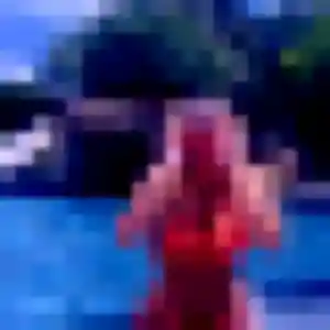 Découvre Zineb, 29 ans à La Cabanasse en privé