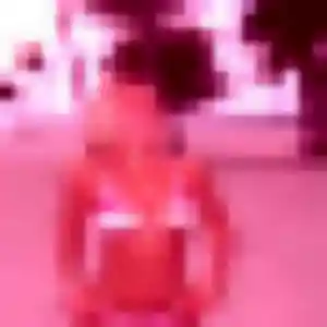 Sexy Laetitia, 25 ans à La Chapelle-Glain - découvrir son profil