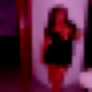 Nadège, 22 ans, connectée à La Chapelle-Saint-Aubin pour une rencontre coquine