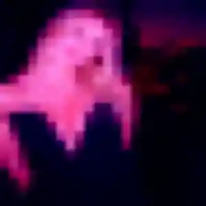 Découvre Khoudia, 22 ans à La Colombe en t'inscrivant