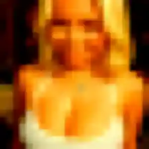 Gathoni, fille de 23 ans cherche plan cul à La Coucourde