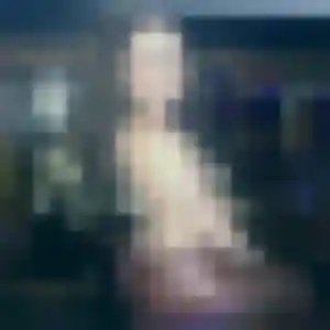 Contacte Ifeoma, 22 ans à La Crau en privé
