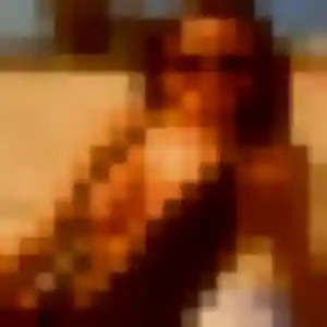 Photo sexy de Coumba, 30 ans à La Fontaine-Saint-Martin - rencontre sans lendemain