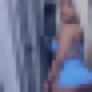 Photo privée de Aliyah, 34 ans à La Jaudonnière - plan discret
