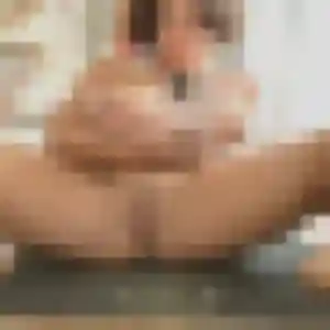 Ayélé, 30 ans, connectée à La Lande-de-Fronsac pour une rencontre coquine