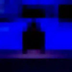 Dienaba (34 ans) à La Machine attend une rencontre ce soir