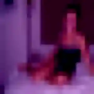 Découvre Stéphanie, 26 ans à La Muraz en privé