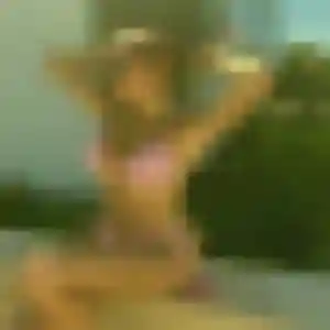 Ornella, 25 ans, disponible à La Peyratte pour une rencontre coquine