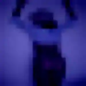 Aurore, 37 ans, connectée à La Puye pour un plan cul