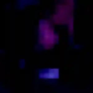 Faustine, 22 ans, disponible à La Roche-des-Arnauds pour un plan cul