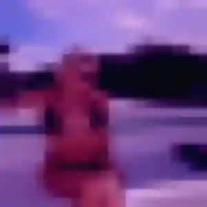 Rencontre Éva, 44 ans à La Roche-Jaudy gratuitement