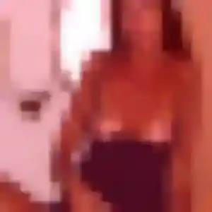 Sexy Suzanne, 44 ans à La Rue-Saint-Pierre - découvrir son profil