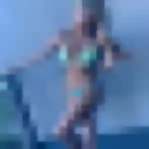 plan cul à La Vaupalière : photo de Thalia, 39 ans - accès libre