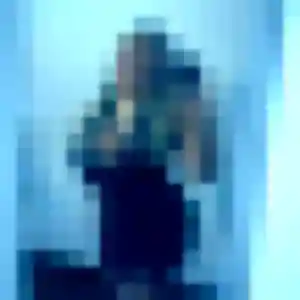 Contacte Esi, 37 ans à Lablachère en t'inscrivant