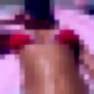Abibatou, 22 ans, connectée à Lairoux pour une rencontre coquine
