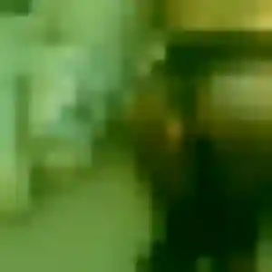 Ebele (22 ans) à Laives attend un plan cul maintenant