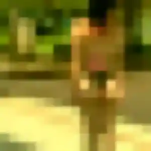 Yemisi, 30 ans, en ligne à Laizé pour une rencontre coquine