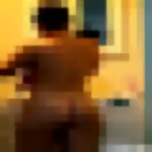 Njeri, 22 ans, connectée à Landéan pour une rencontre coquine