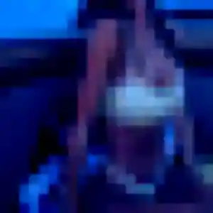 Photo privée de Thaïs, 27 ans à Landivy - rencontre sans lendemain