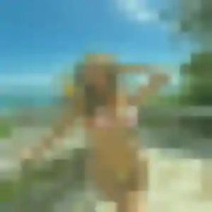 Rebecca, femme de 34 ans propose plan cul à Landorthe