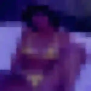 Karima (44 ans) à Lassay-les-Châteaux cherche un plan cul aujourd'hui