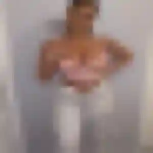 Photo exclusive de Nafi, 41 ans à Lassy - rencontre sans lendemain