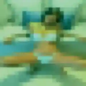 Diane, 25 ans, en ligne à Lavalette pour une rencontre coquine