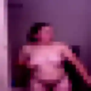 Stacy, 33 ans, cherche un plan cul à Le Burgaud