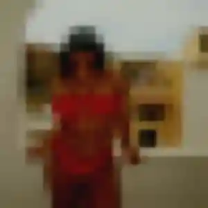 Rencontre Wangari, 29 ans à Le Burgaud gratuitement