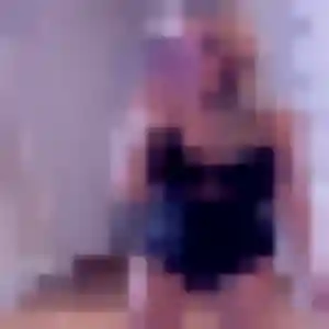 Profil de Xénia à Le Coudray-Saint-Germer (31 ans) - plan cul gratuit