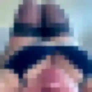 Toyin, fille de 32 ans propose plan cul à Le Faouët