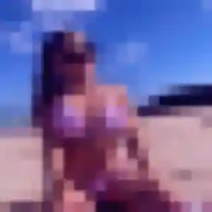 Yasmine, 25 ans, disponible à Le May-sur-Èvre pour un plan cul