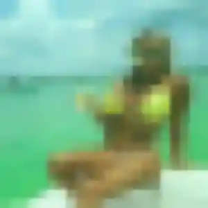 plan cul à Le Mesnil-au-Val : photo de Jessica, 22 ans - accès libre