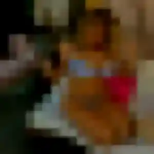 Jumoke, 23 ans, disponible à Le Mont-Saint-Adrien pour un plan cul