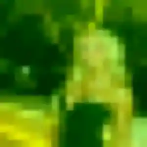 Photo exclusive de Leïla, 28 ans à Le Plessis-Feu-Aussoux - rencontre sans lendemain