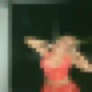 Touty, fille de 34 ans propose plan cul à Le Quesnoy