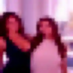 Ronke, femme de 33 ans propose plan cul à Ledringhem