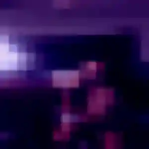 Contacte Amenan, 26 ans à Lempaut en privé