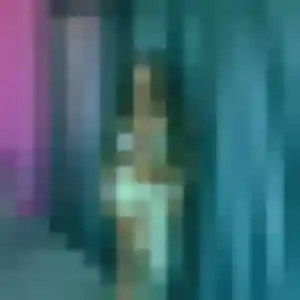 Rejoins Léonie, 31 ans à Lencloître en privé