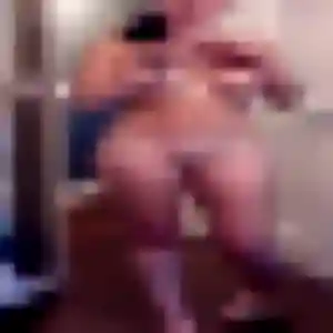 Profil de Constance à Lens-Lestang (25 ans) - plan cul discret