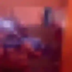 Laura de Les Attaques, 27 ans - plan cul sans prise de tête