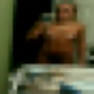 Thioro, femme de 33 ans propose plan cul à Les Avirons